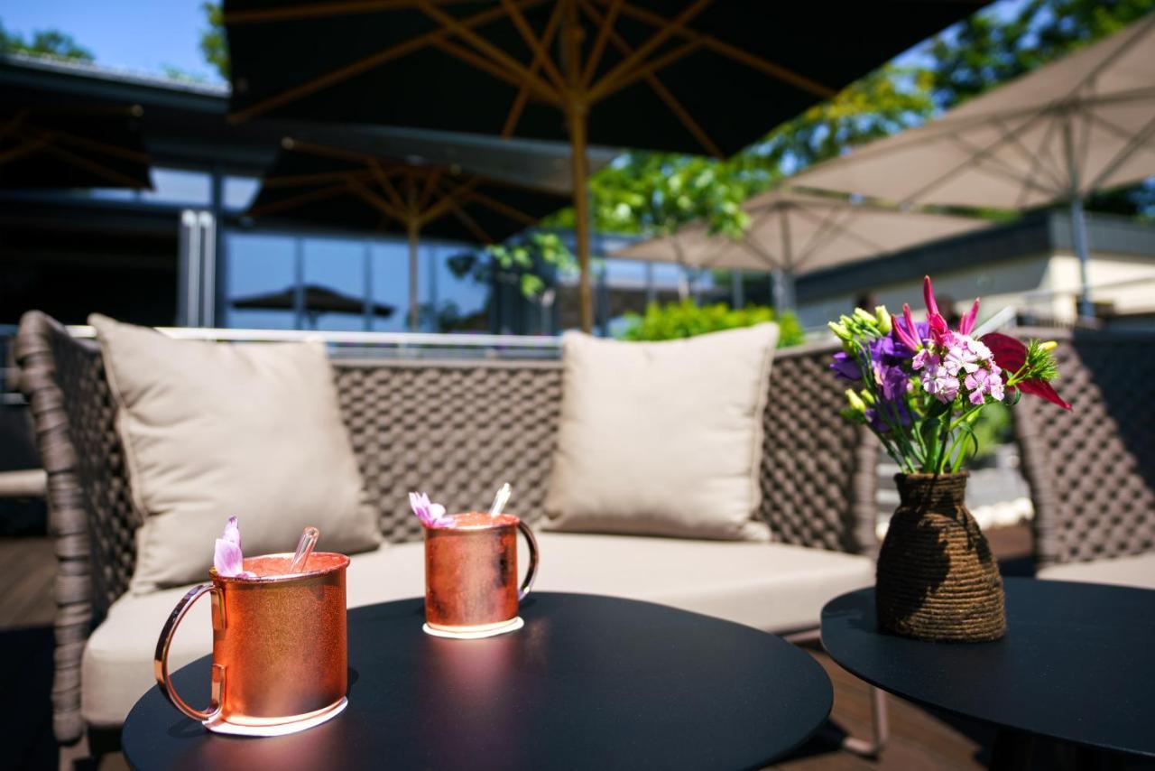 Relais & Chateaux Hotel Burg Schwarzenstein Geisenheim Eksteriør billede