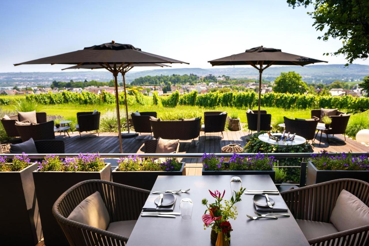 Relais & Chateaux Hotel Burg Schwarzenstein Geisenheim Eksteriør billede