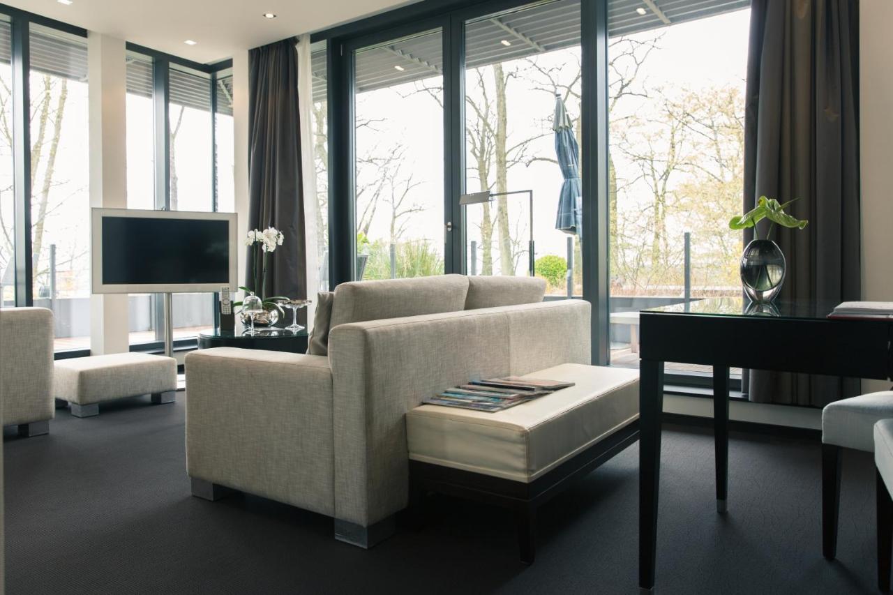 Relais & Chateaux Hotel Burg Schwarzenstein Geisenheim Eksteriør billede