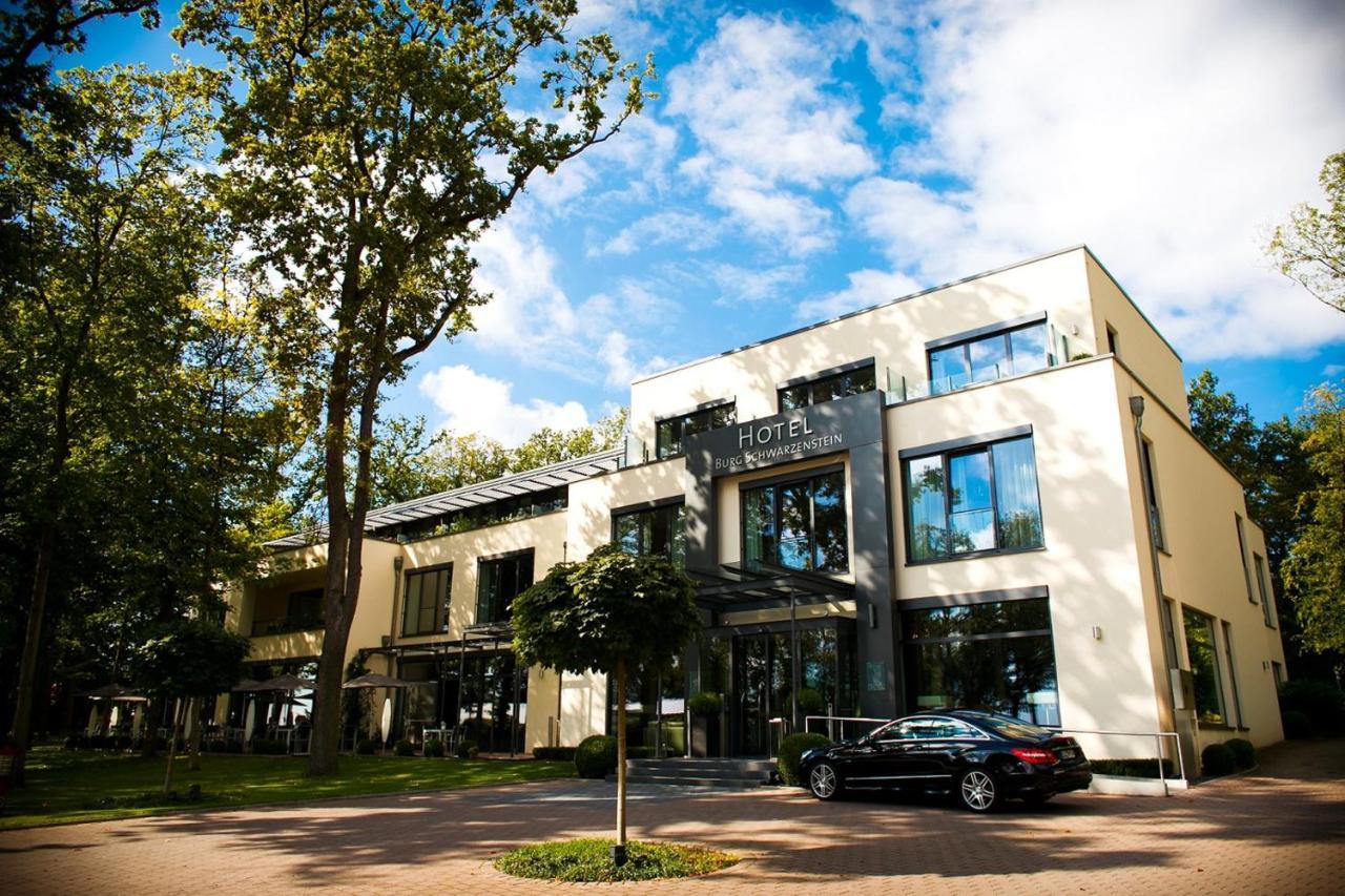 Relais & Chateaux Hotel Burg Schwarzenstein Geisenheim Eksteriør billede